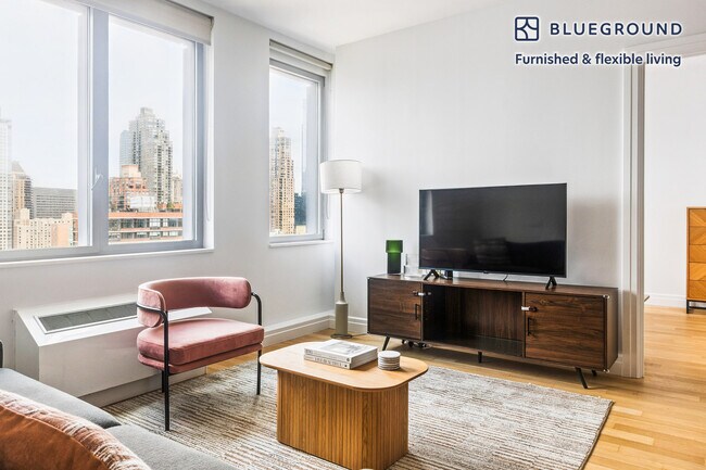 Photo - 550 W 54th St Unidad SI FL26-ID1904