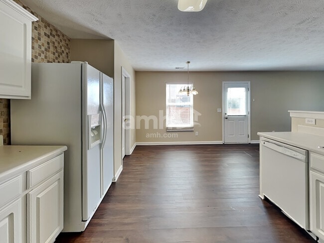 Photo - 2853 Park Knoll Dr