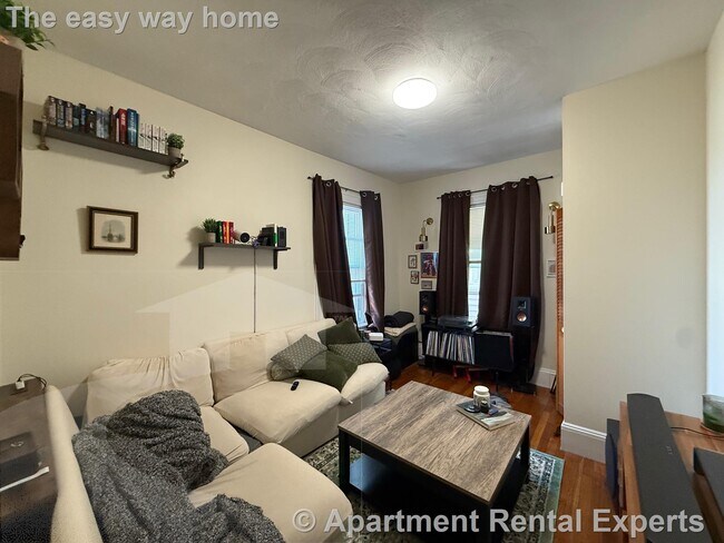 Photo - 235 A Highland Ave Unit #2