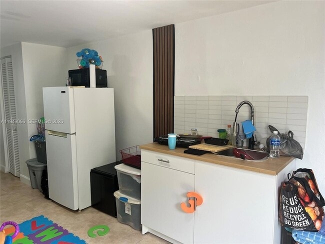 Photo - 11201 NW 12th Ave Unit 2