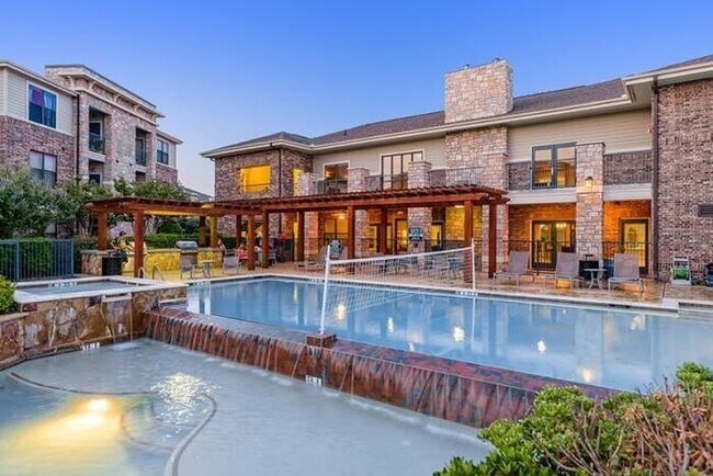 Photo - 4700 Ridge Rd Unidad d1