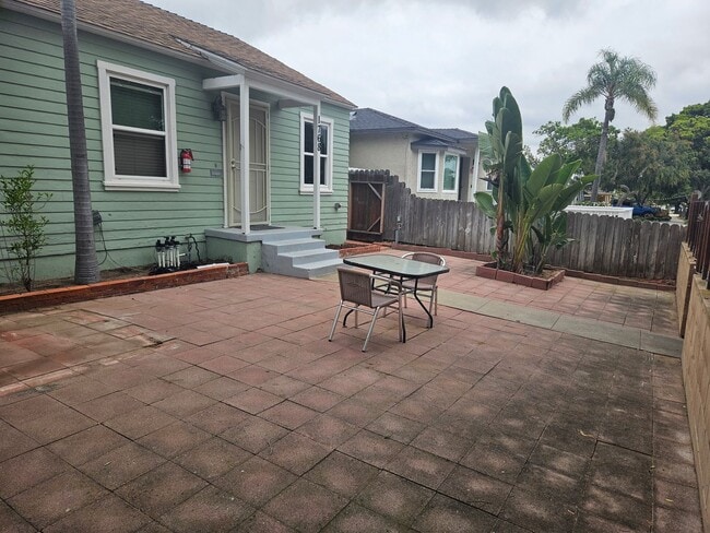 Photo - 1768-70 Oliver Ave Unit 1768