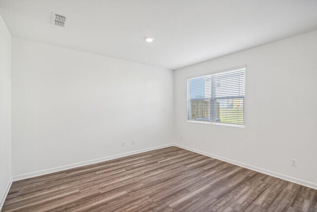 Photo - Fantastic 3bd/2ba home! Coming soon!