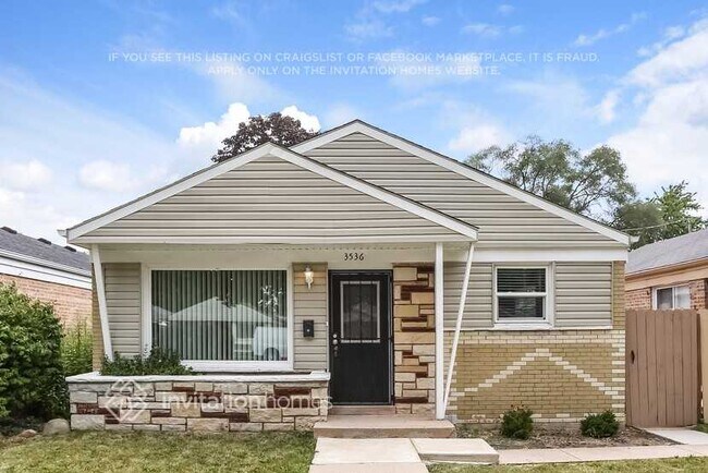 Building Photo - 3536 W 80th Pl
