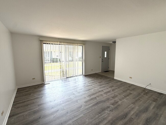 Photo - 206 Barcliffe Ln Unit 206