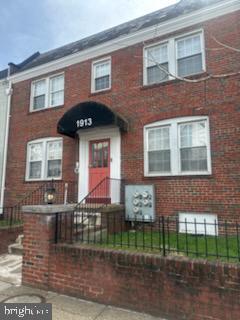 Building Photo - 1913 Rosedale St NE Unit 1