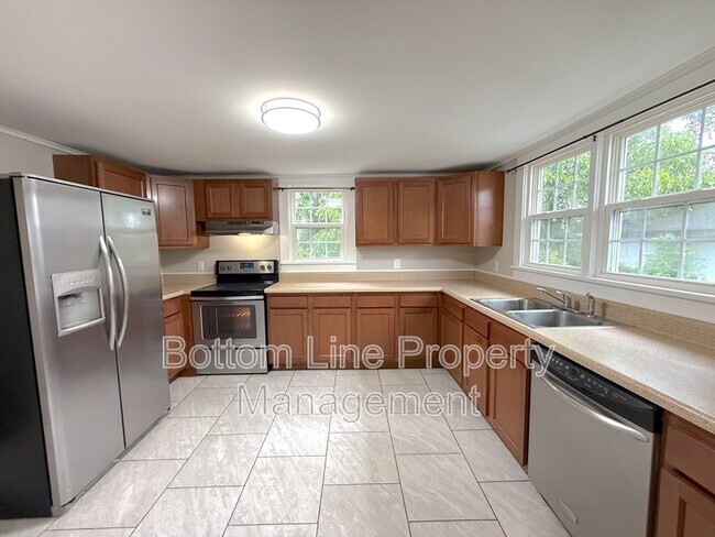 Photo - 1429 W Horah St