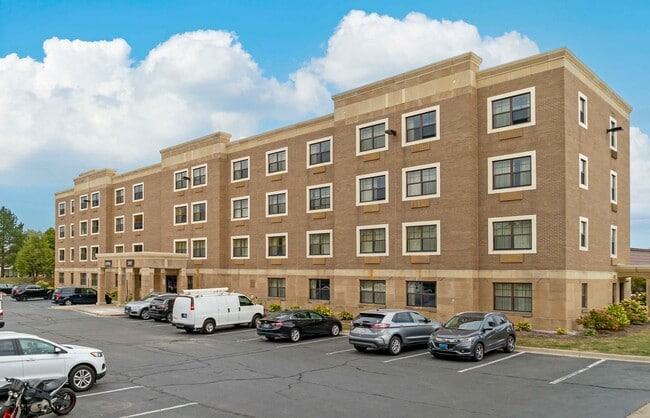 Furnished Studio-Detroit - Dearborn