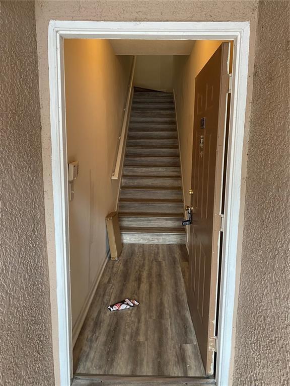 Building Photo - 10515 Villa View Cir Unit 10515 Rental