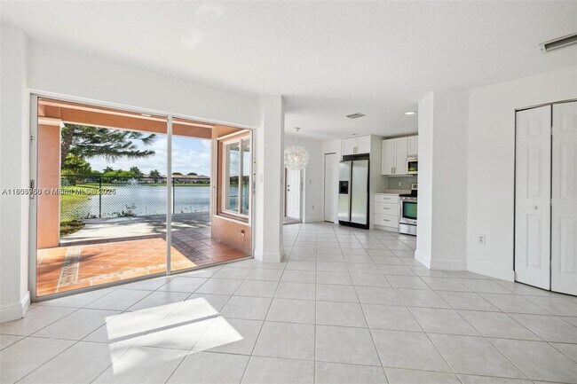 Photo - 16502 SW 68th Ter