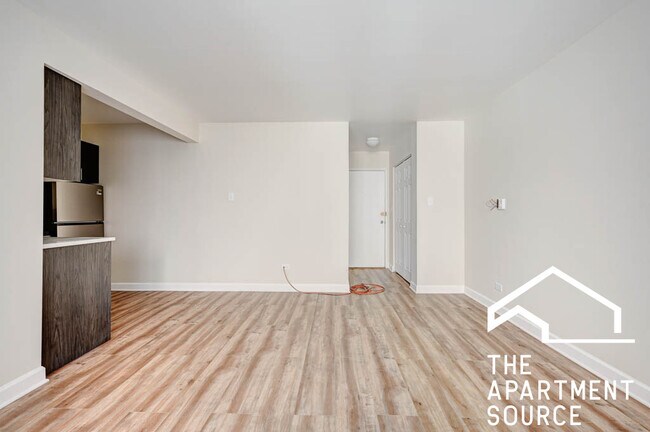 Photo - 5841 N Winthrop Ave Unidad 407