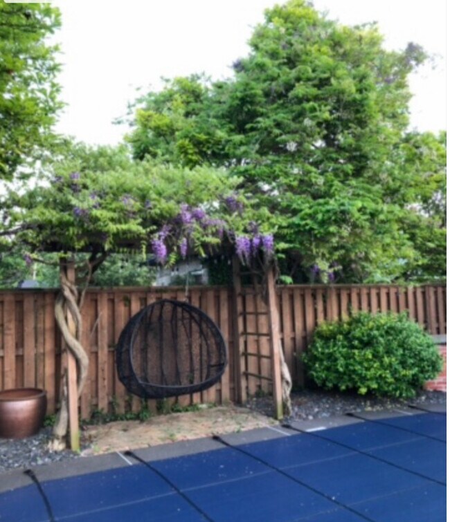 Photo - 711 Kildare Rd Unit Kildare