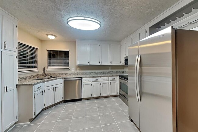 Photo - 2755 Whitehurst Dr