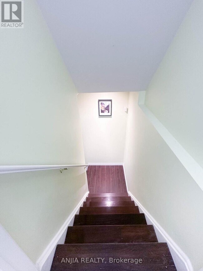 Photo - 139 Hillwood St