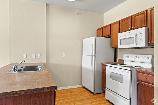 1 habitación, 1 baño - 714 pies cuadrados - Cocina - Mariposa Hunter Road 55+ Apartment Homes