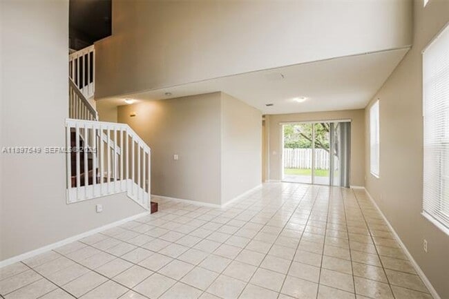 Photo - 1436 NW 159th Ln