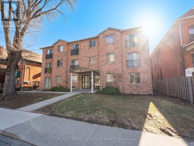 Photo - 28 Victoria Ave N Unit 312