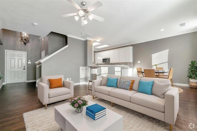 Building Photo - 17139 Oakwood Chase Dr Rental