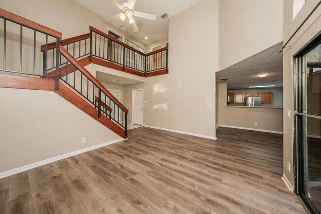 Photo - 1725 Shoreside Cir