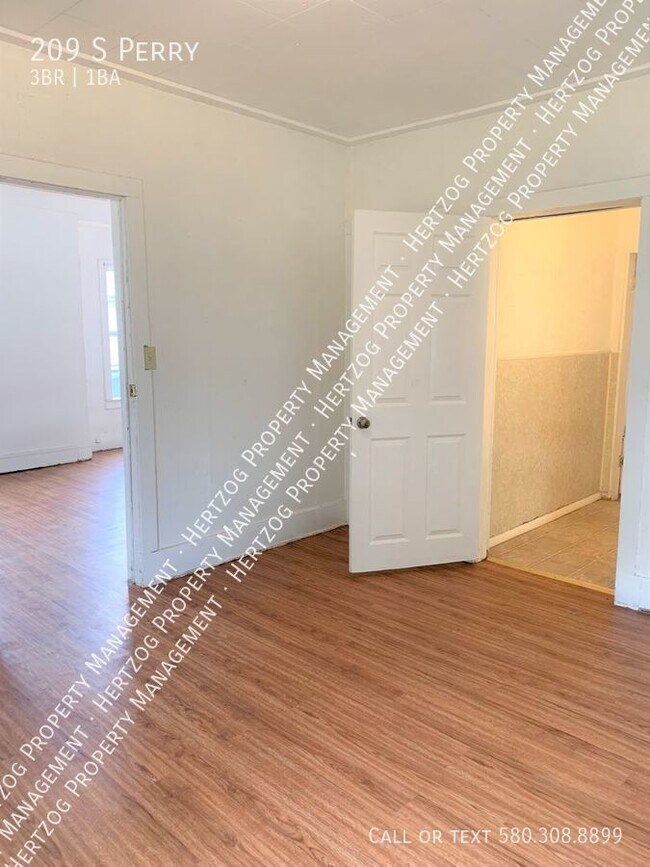 Large 3 Bedroom home Rental House Rental in Ponca City, OK