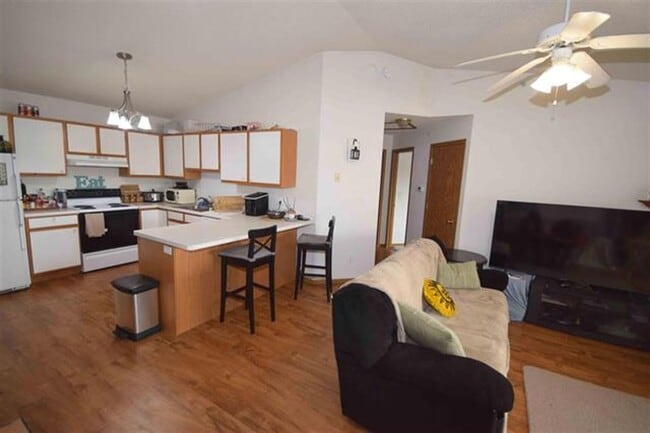 Photo - AUGUST 1ST, 2026.  2 Bedroom condominium on Iowa City West Side