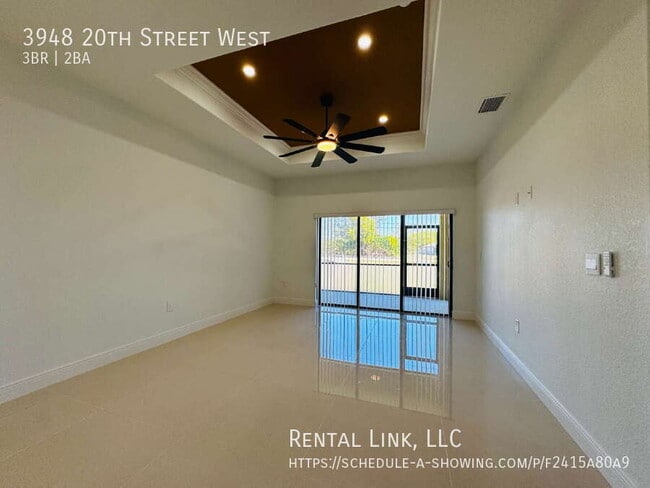 Photo - 3948 20th St W