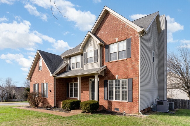 Photo - 3400 McGee Cove