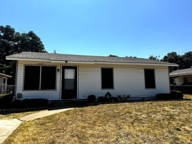 Building Photo - 624 Park Ln