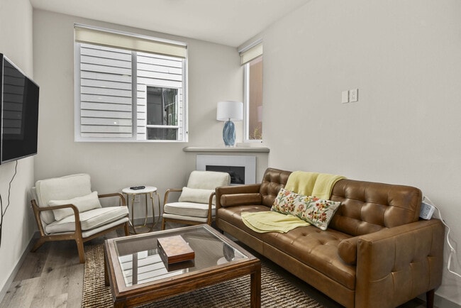 Building Photo - 5210b Brooklyn Ave NE Unit SI ID1514091P