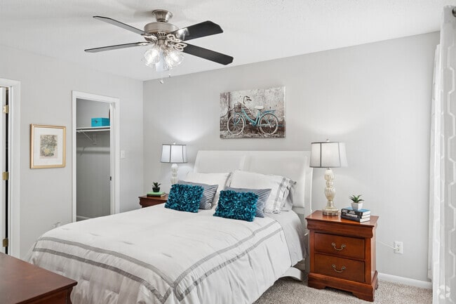 Serendipity 2BR, 2BA - 940SF - Primary Bedroom