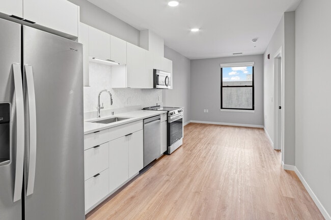 Photo - 2630 N Hackett Ave Unit 313