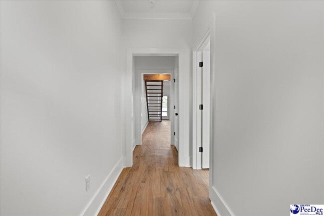 Photo - 501 W Cheves St