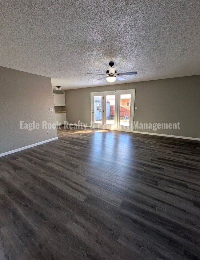 Photo - East Tulsa House for Rent (3beds/1.5baths)