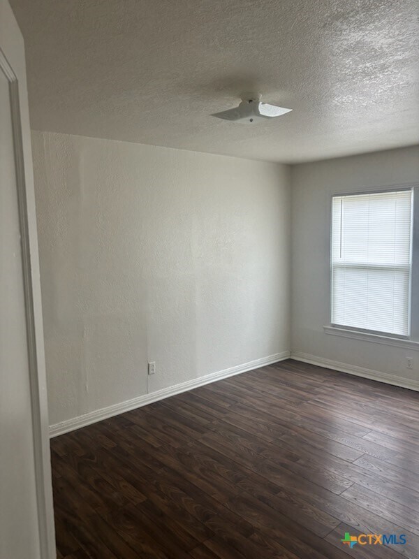 Photo - 1206 Middleton St