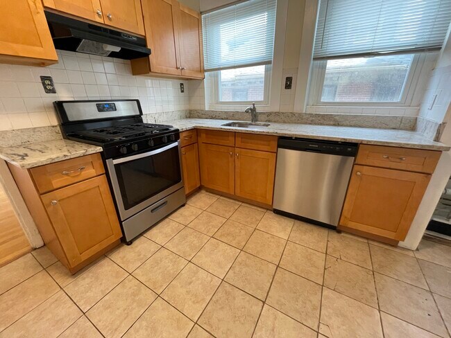 Photo - 797 Washington St Unit 2