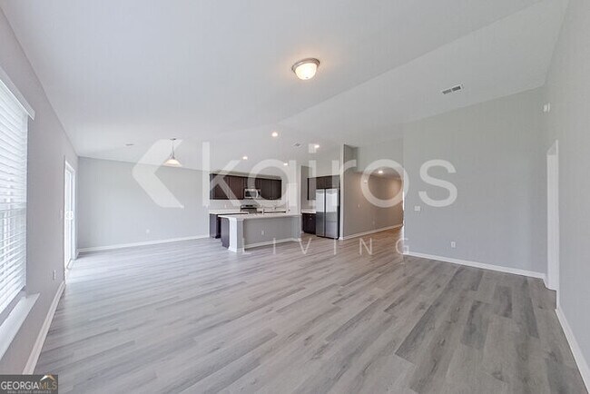 14 Duluth Dr