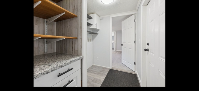 Photo - 75567 Johnson Lake Rd