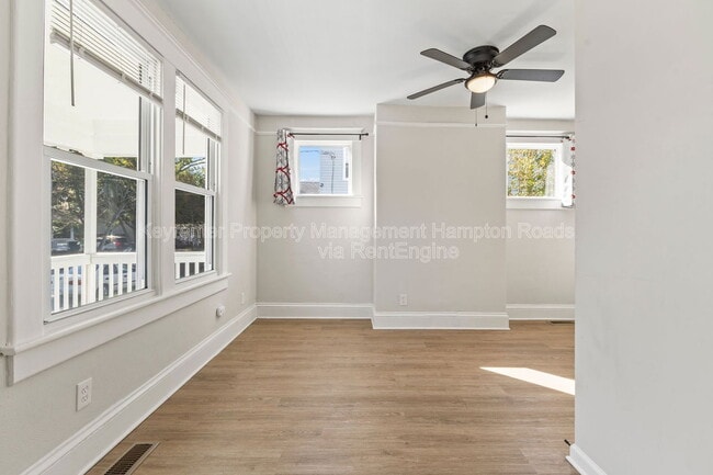 Photo - 3121 Vimy Ridge Ave