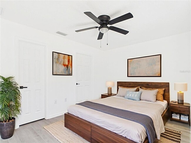Photo - 5323 NW 8th Pl