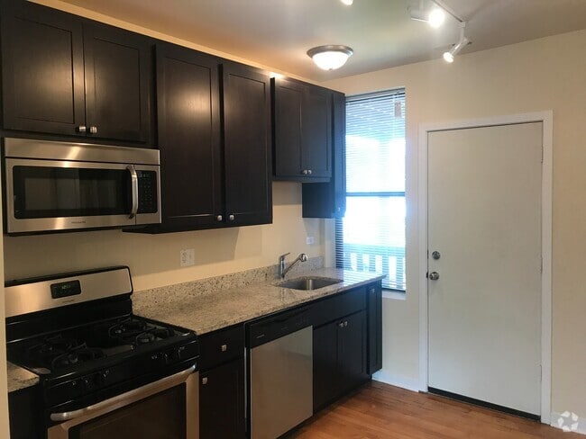 Building Photo - 6603 N Campbell Ave Unit 1 Rental