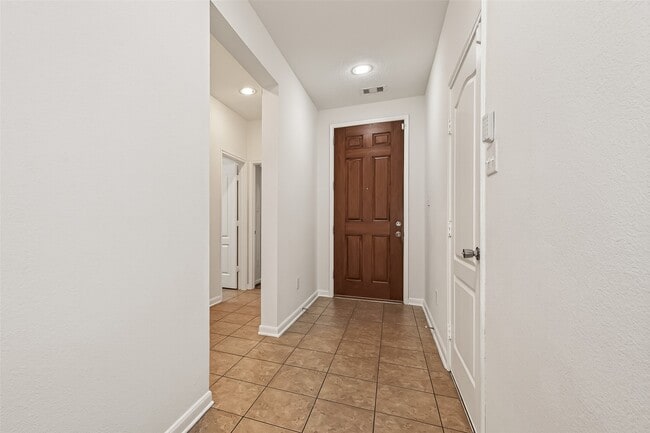 Photo - 21015 Blackstone Villa Ln