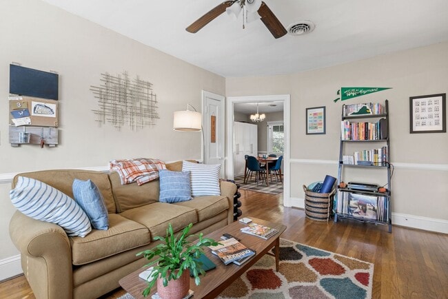 Photo - 3916 Stuart Ave Unit #2