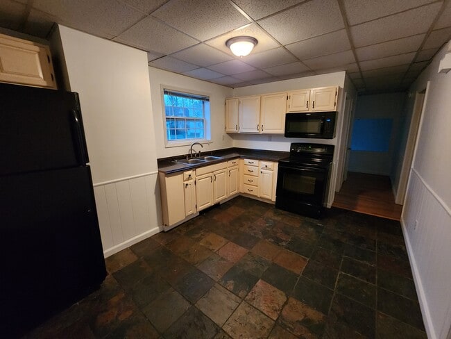 Photo - 534 Morris St Unit First Floor
