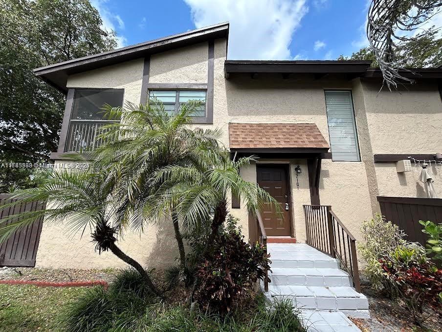 Photo - 2101 Bayberry Dr (Pembroke Pines, FL)