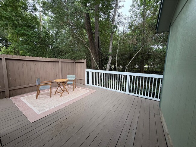 Photo - 1 Laurel Oak Pl
