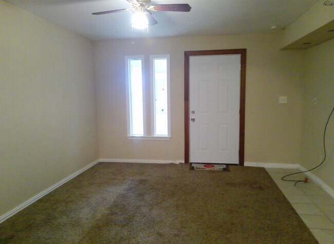 Photo - 5304 Burkburnett Rd