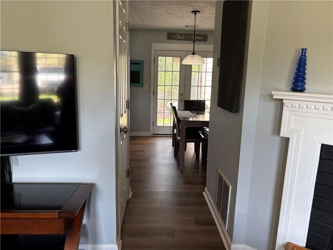 Photo - 5291 Stonebush Terrace