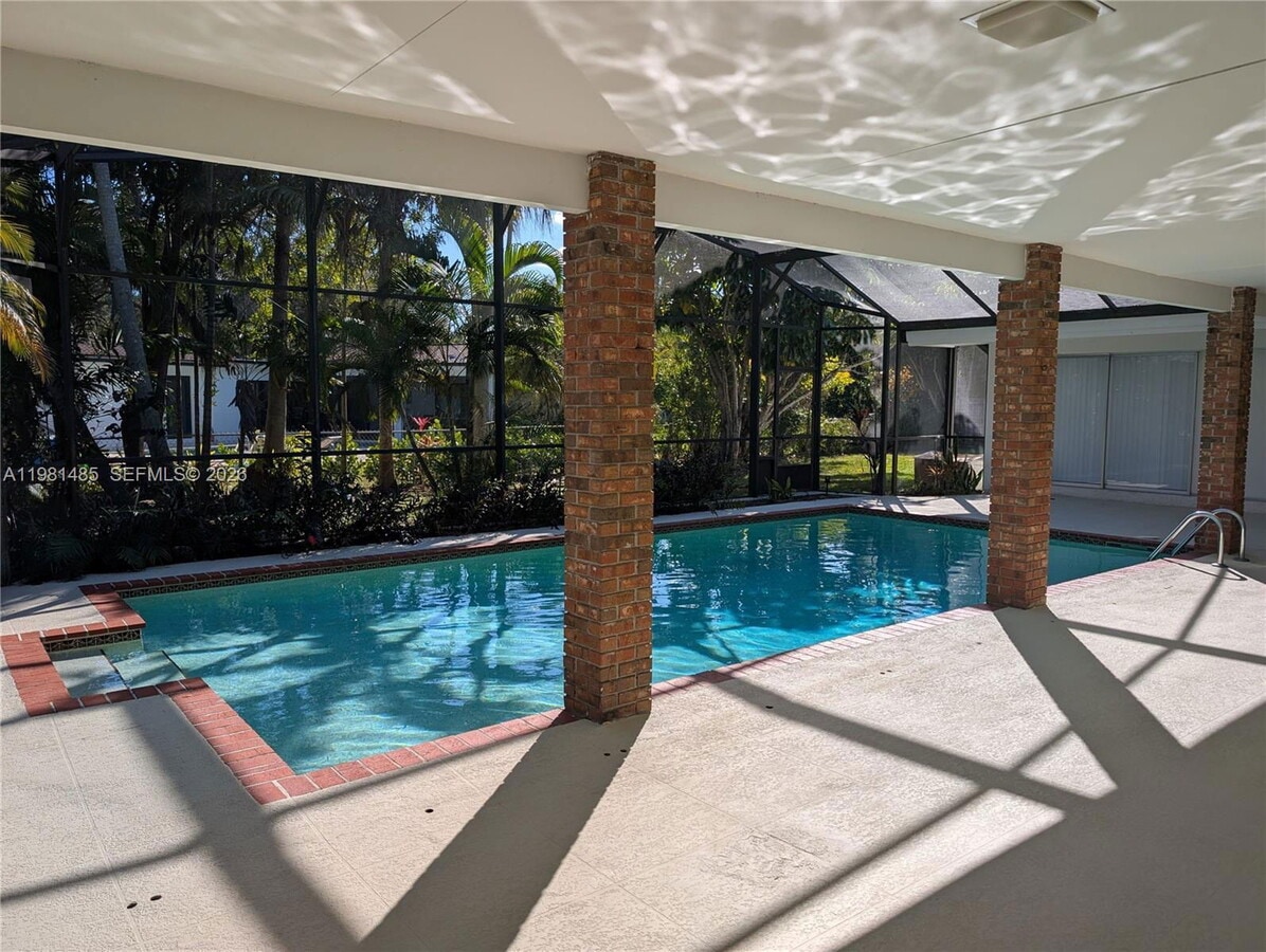 Photo - 7970 SW 146th St