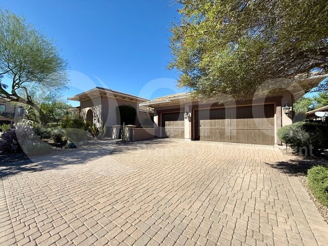 Photo - 350 W Yellowstone Way