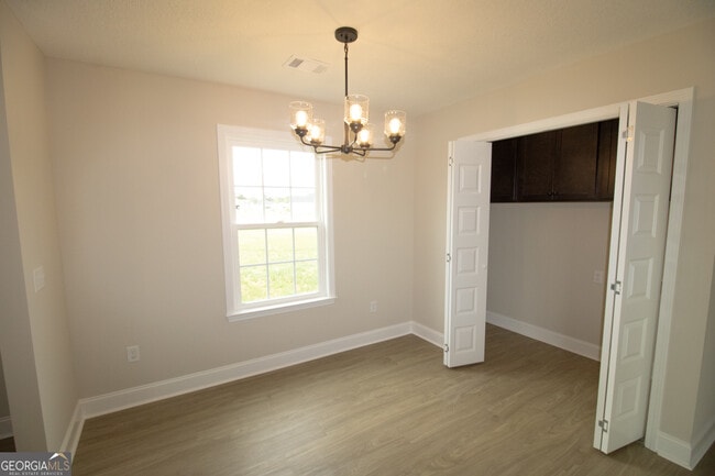 Photo - 122 Enclave Ct